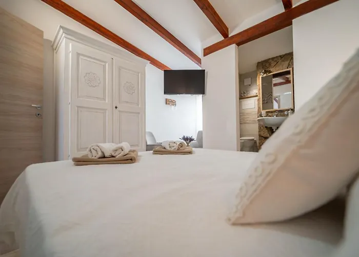 Domo Papiros B&B